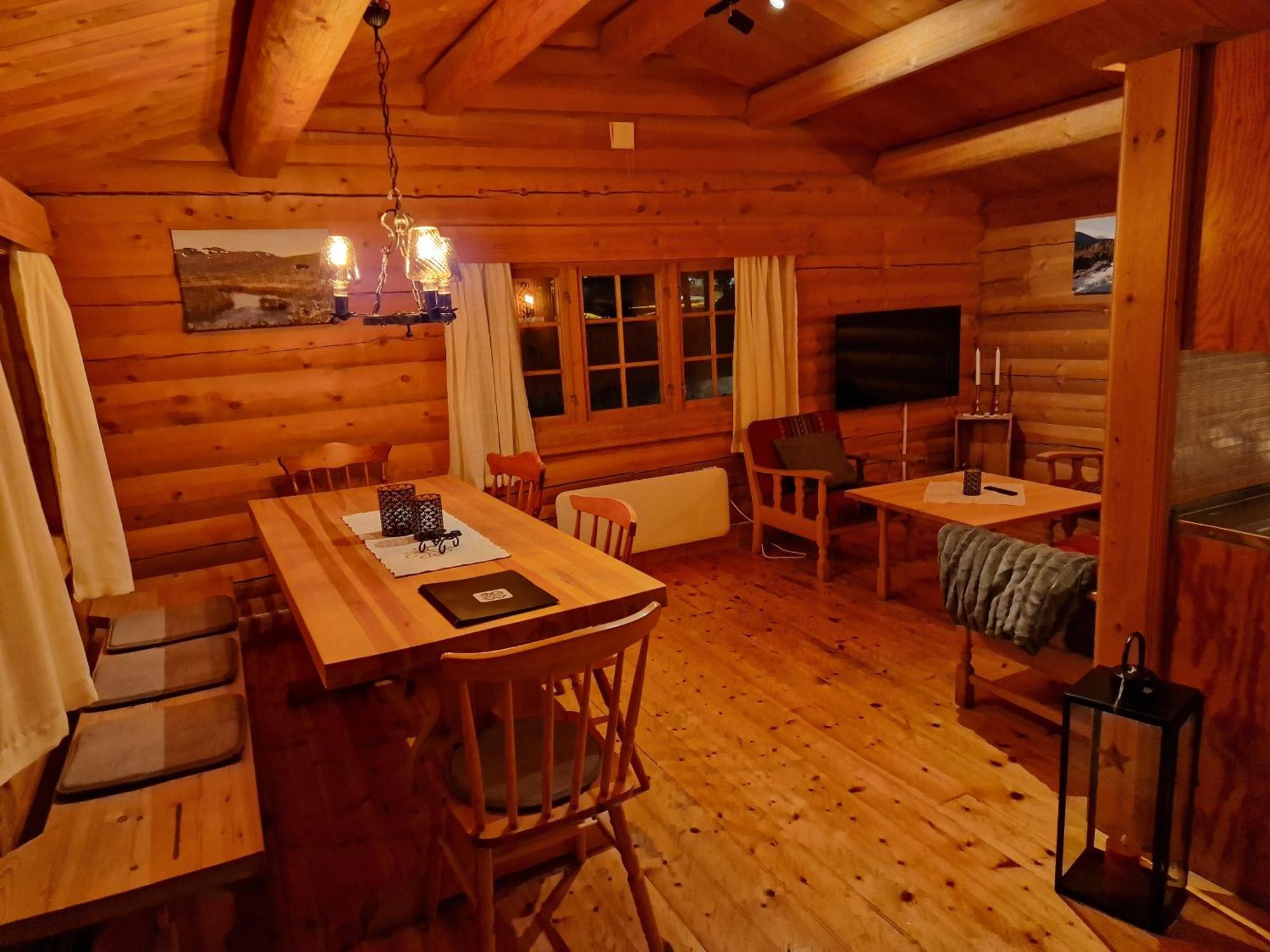 Weistad Lodge *
